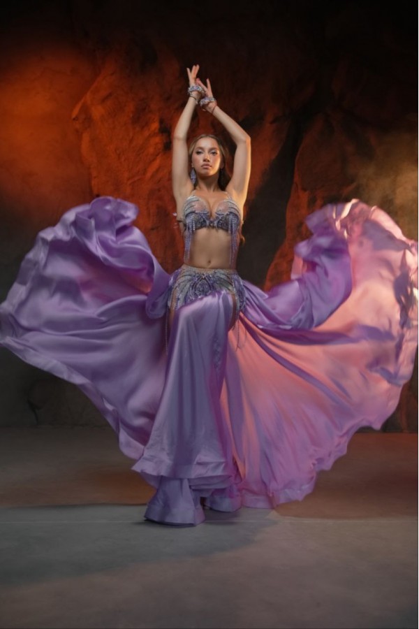 Professional bellydance costume (Classic 409A_1)